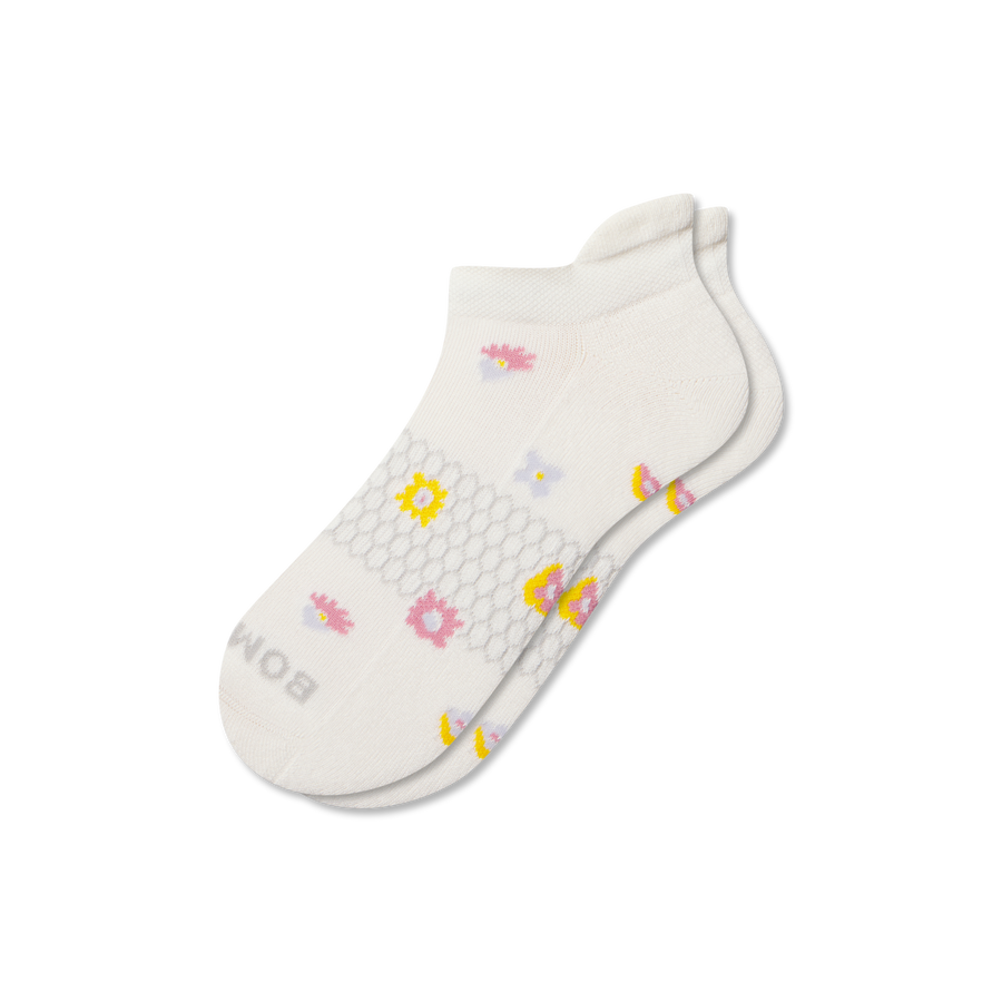 Women's Garden Party Ankle Socks - Cozy Weekend Move
